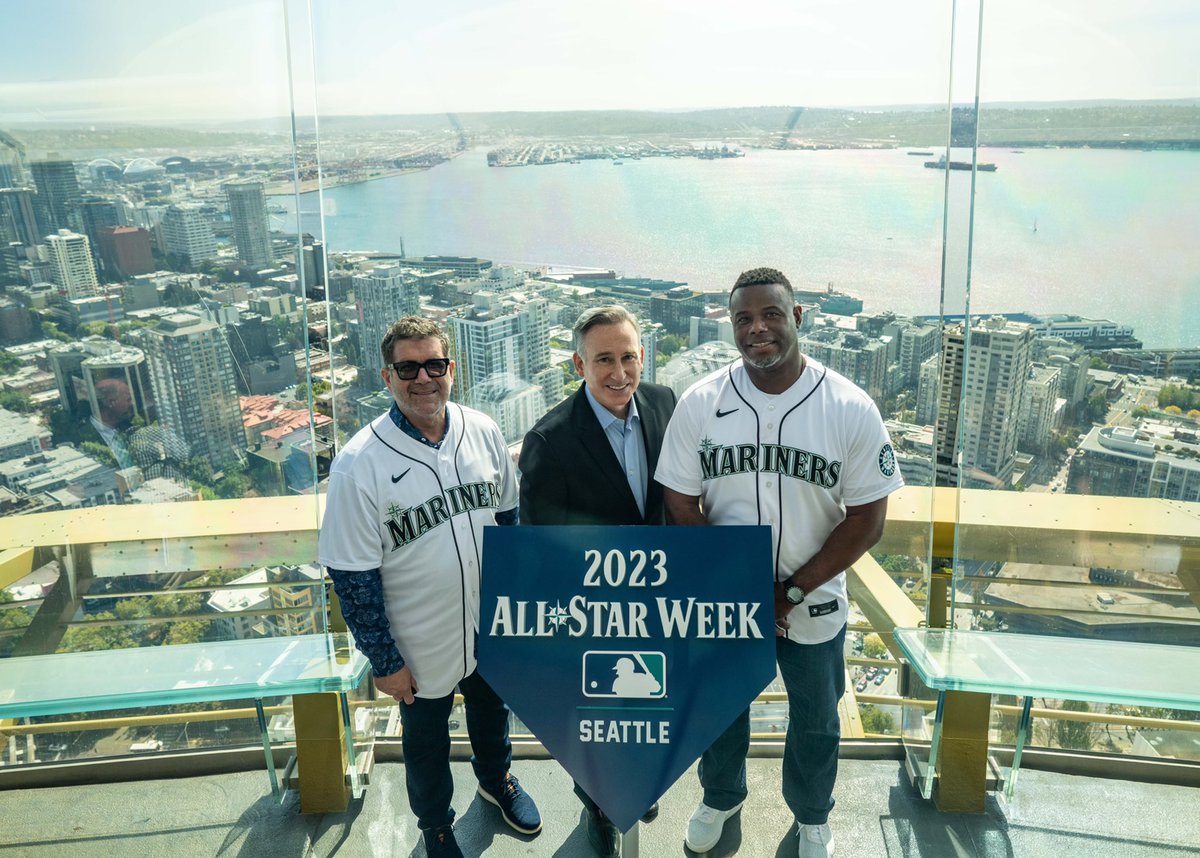 space_needle's tweet photo. The Midsummer Classic is returning to the Emerald City ⚾️ Hall of Famers and @mariners legends Ken Griffey Jr. &amp; Edgar Martinez took to the roof to tell the world that the @MLB @AllStarGame will return to Seattle in 2023! https://t.co/Hlxnbson3U
