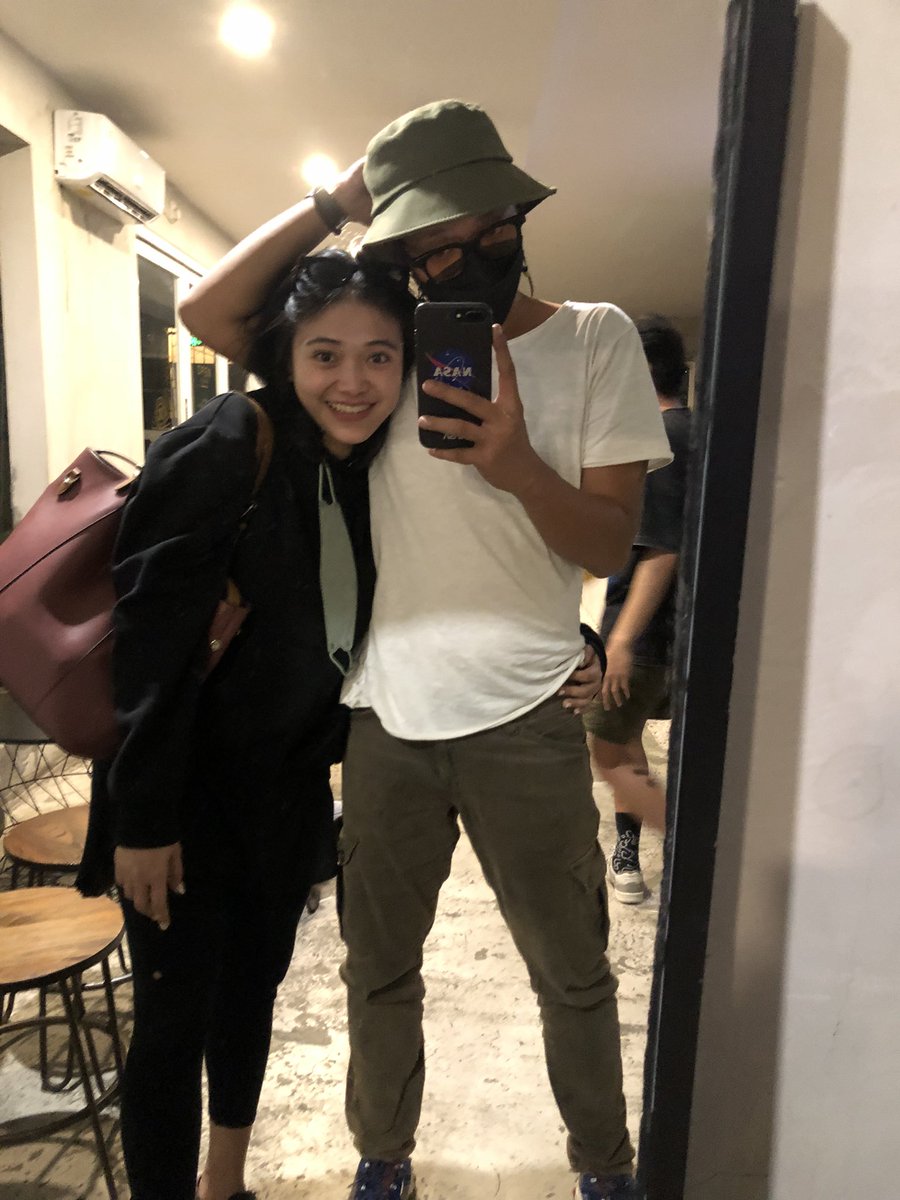 Kegiatan pacaran harus ada meskipun uda nikah.