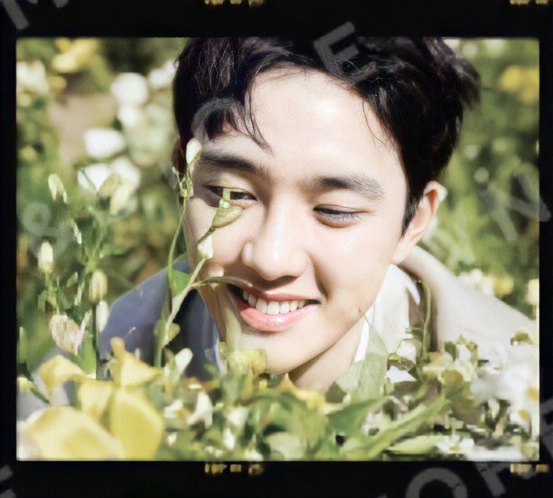 margaeris's tweet photo. kyungsoo looks so soft and that pretty smile💖💞💗 https://t.co/oxtwcviJj1