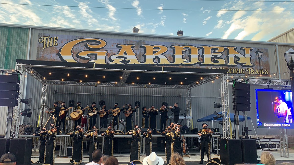 CityofElsa's tweet photo. EE Mariachi Juvenil Azteca!!! At the Garden. https://t.co/xXuMQxpqi4