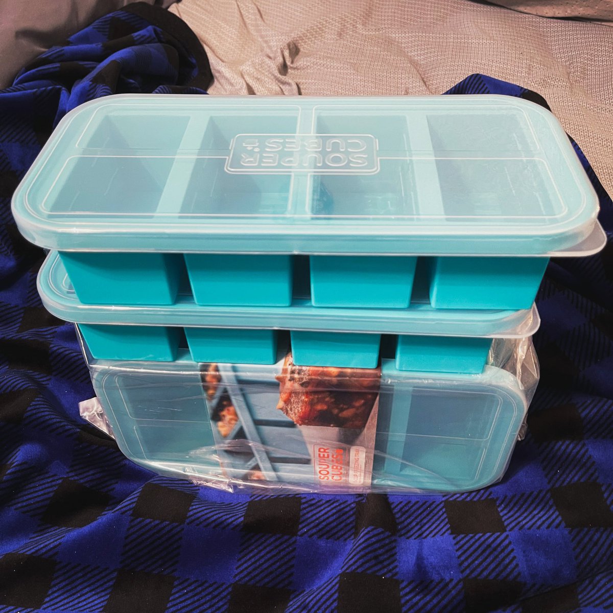 sultrysweet_'s tweet photo. When your girlfriend occasionally shops in her sleep, you get food prep Smart Cubes (labels to arrive next week). Thanks for always thinking of me, @AttorneyRachel, even when you’re not awake. 😂 https://t.co/zYA4vU1xGr