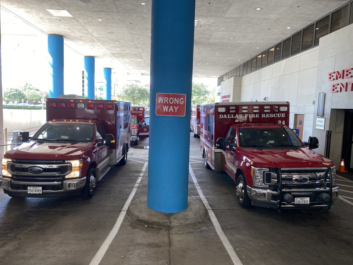 COVID-19 is alive and well in #DallasTX . Six deep this morning. Area residents? Not fairing so well. #VaccinesWork