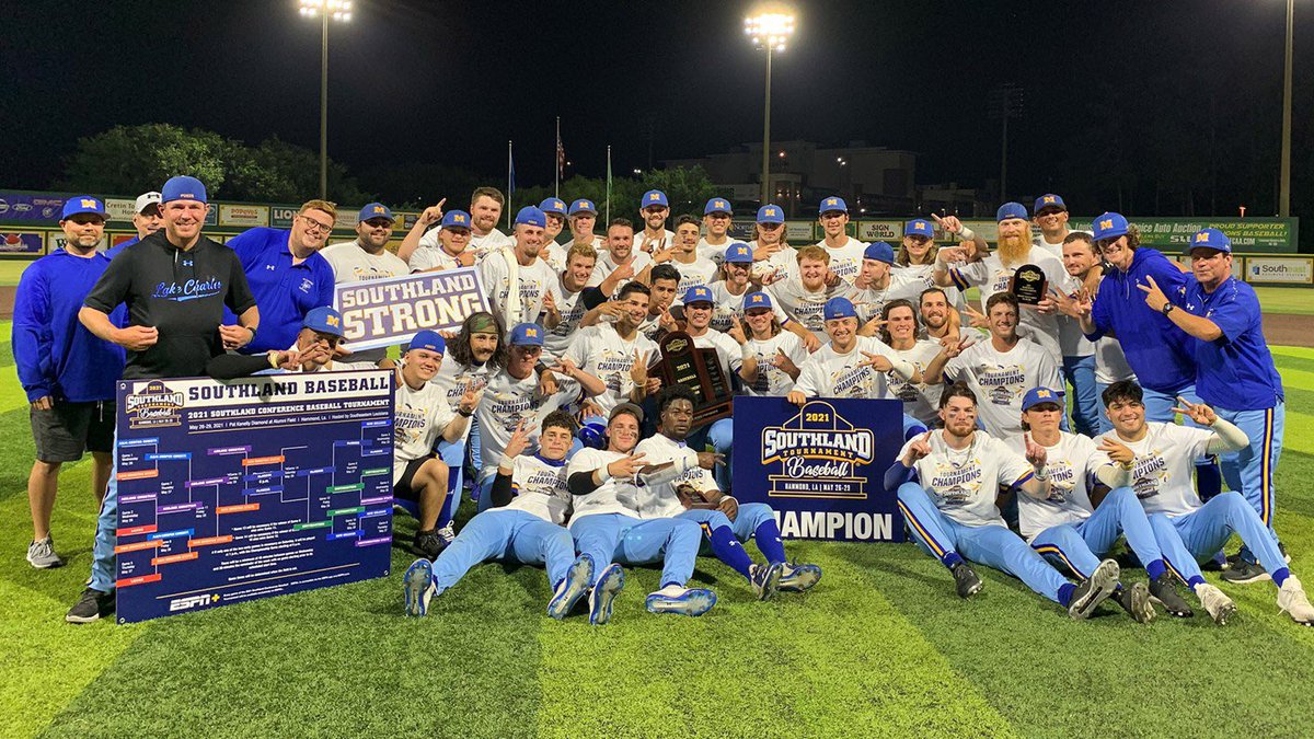 trahan_gage's tweet image. Staying Home!!💙💛

@JustinHill 
@JRickle5 
@NickZaleski29