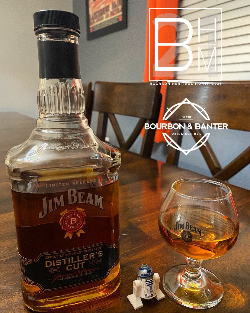 jordanrmccoy's tweet photo. Day 15 of #bourbonheritagemonth and I’ve decided to explore @jimbeamofficial brands. Tonight is #distillerscut w/ R2D2, I know it’s limited but the price & flavor are hard to beat. If you know, you know! #30daysofbourbon #bourbonbanter https://t.co/SRHQdKWJDn