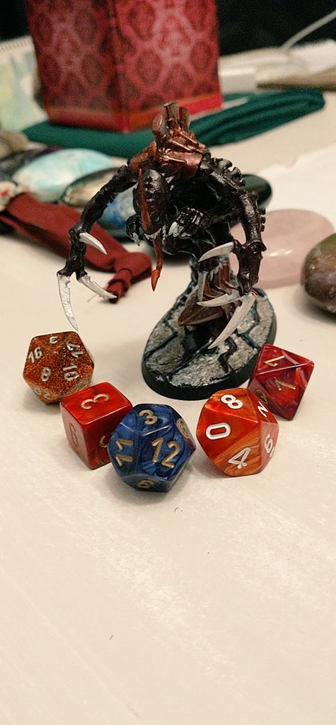 KiellWiltRed's tweet photo. Playing DND with my friends! https://t.co/SRxI4TUVy5