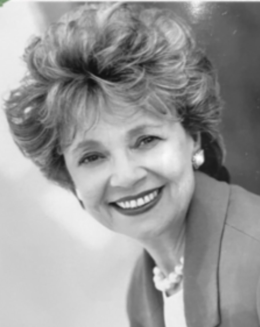 MariaCuomoCole's tweet image. Thanks, Mom, for teaching us to use our abilities to benefit others. Today on your 90th birthday, this lesson motivates us to do more and more. 
#MENTOR