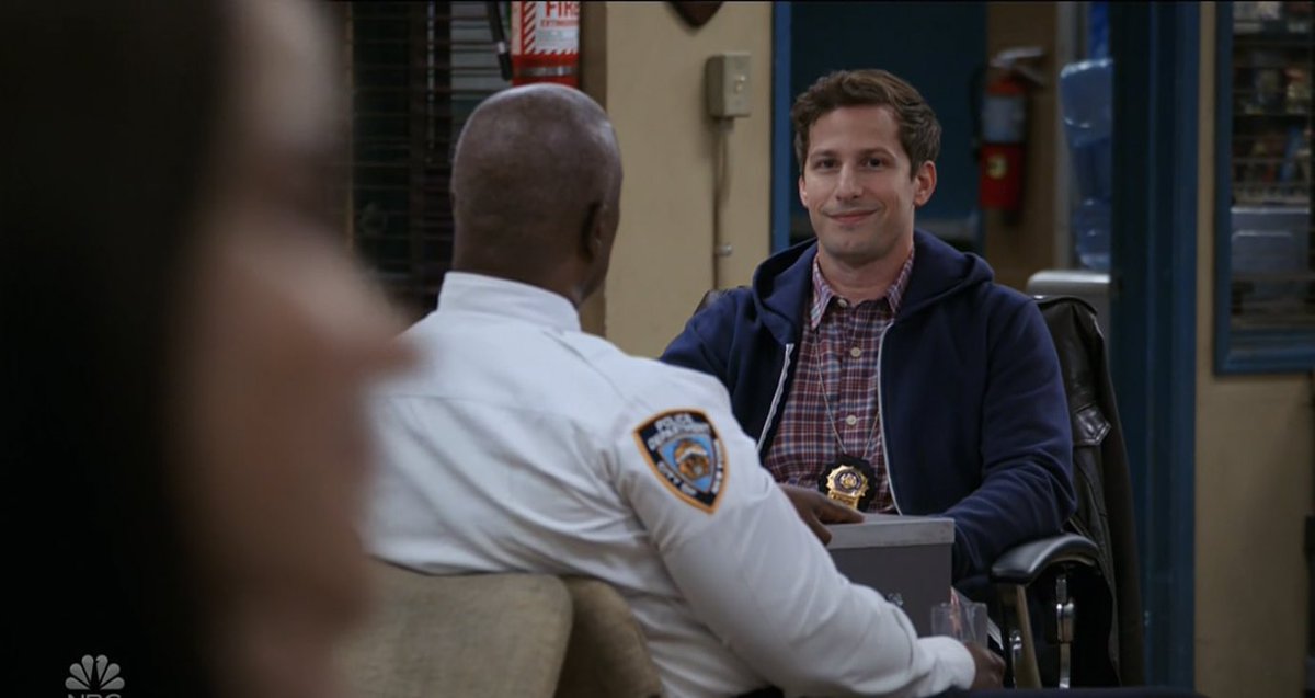 amesvntiago's tweet photo. jake peralta solved the puzzle #brooklyn99 https://t.co/uwtJy0mQdf
