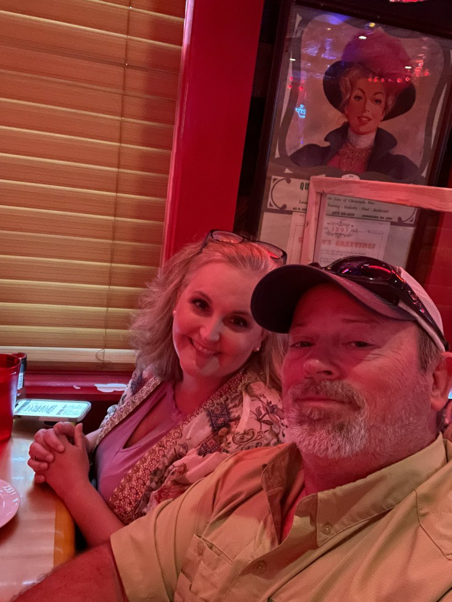 S1966Ford's tweet image. Grayton beach! Red Bar was delicious! Great meal with my wife! @KristinSexton