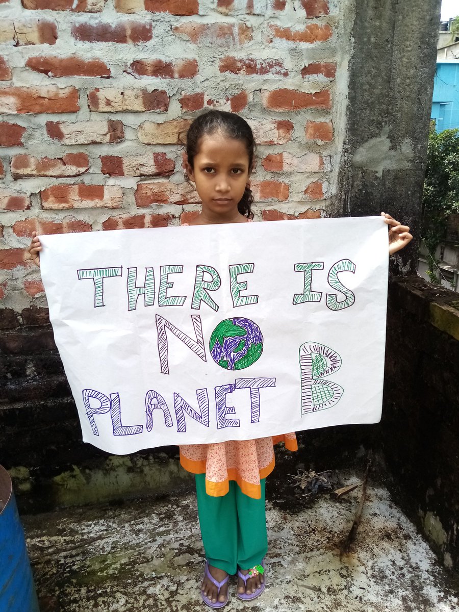 JebaHumayara's tweet photo. We are upset because the world is not Good 😔. Succeed at the Global Climate Strike on September 24th.💚💚💚
@YouthNet4CC 
@SohanBMYP 
@GretaThunberg 
@saberhc 
@MunaTasneem 
@SaleemulHuq
@AlokSharma_RDG
@FFFinBD https://t.co/IRQWxfrNw9