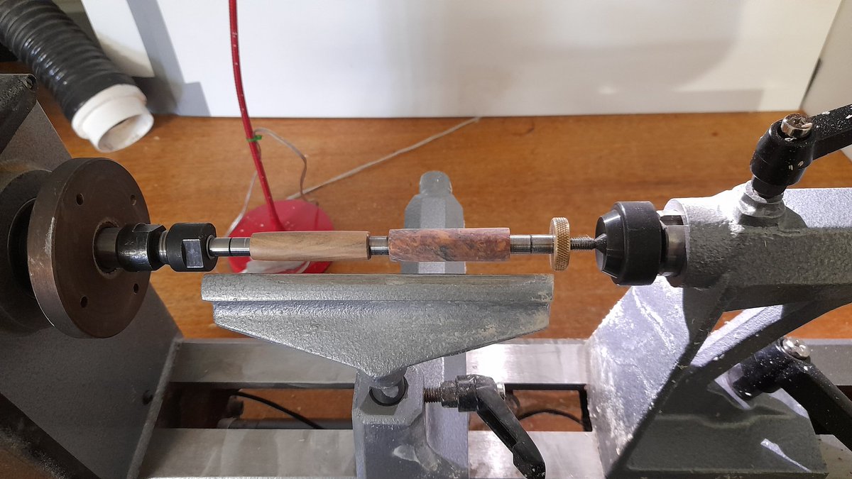 virulentwaif's tweet photo. Nice day ... stream of #Route96 in the morning, and made a #Blackheart #Sassafras #PirateGold, #handmade #Pen to go  with the #HuonPine #Afterthefire, #handmade #mechanical #pencil from before. https://t.co/apcr1uurrH