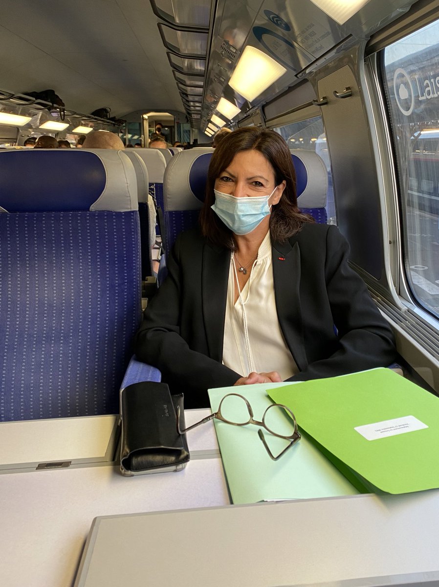 Anne Hidalgo tweet media