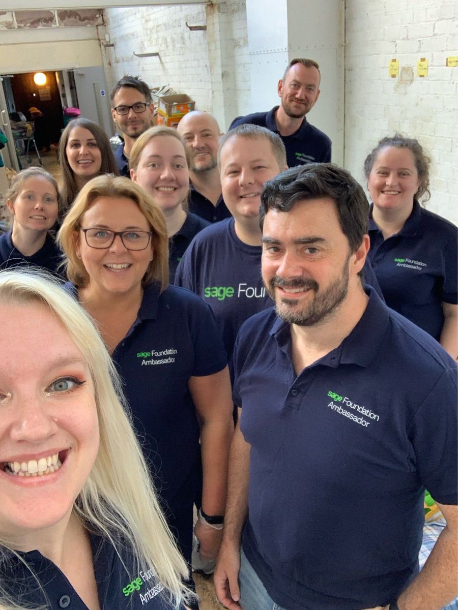 KayleighScottLD's tweet photo. What an amazing day volunteering with my glorious fellow Foundation Ambassadors. 

It was a very rewarding day of sorting, bagging and categorising donations at Clothe and Feed. 
We made a very healthy dint in a donation mountain as tall as me! 💚

#sagefoundation #clotheandfeed https://t.co/kTmGyECchH
