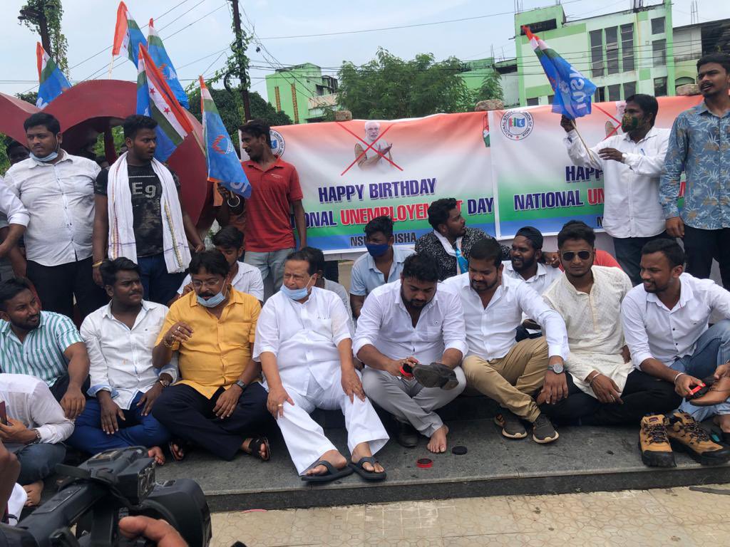 NPatnaikOdisha's tweet photo. Prime Minister @narendramodi, our youth want jobs, not meaningless rhetoric! In solidarity with our youth, I participated in the protest at BBSR against your govt’s jobless governance on #NationalUnemploymentDay! https://t.co/0URy18rIcl