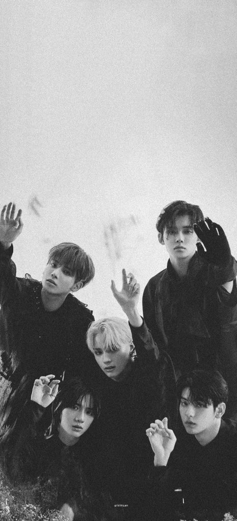 TXTFILM2's tweet photo. 🎞  #Chaotic_Wonderland - Concept Photo 'ZERO' @TXT_members 

#TXT #TOMORROW_X_TOGETHER #투모로우바이투게더 https://t.co/GhtNbbXyZm