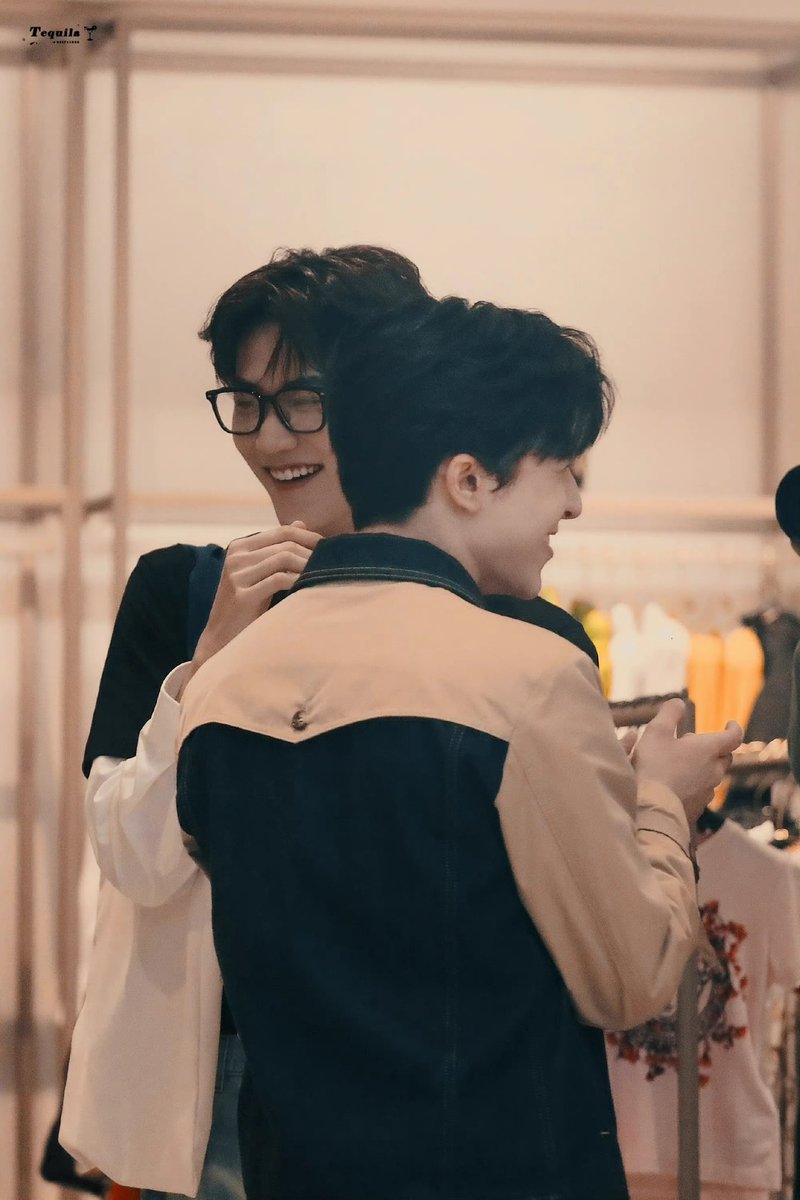 pnp_ppat's tweet photo. พี่ดื้ออยู่กับน้องดื้อก้จะมีความสุขประมาณนี้ ยิ้มเก่งงงง💗 #เคอแพท https://t.co/ADOZiE7rFb