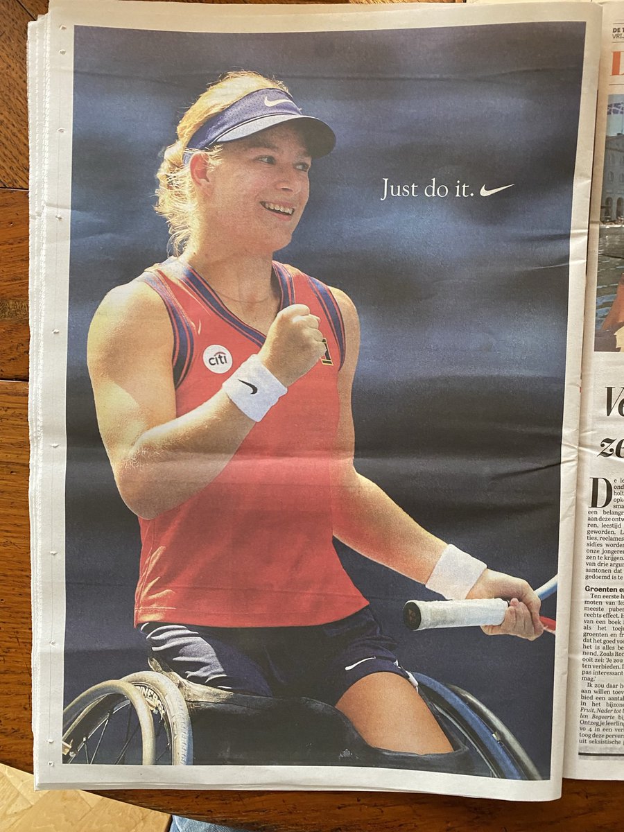 Driewerf applaus voor <a href="/Nike/">Nike</a> voor deze 1/1 pagina advertentie. Extra zo omdat “Just do it” nauwelijks of nooit adverteert. <a href="/DiedetheGreat/">Diede de Groot</a> krijgt wat zij verdient.