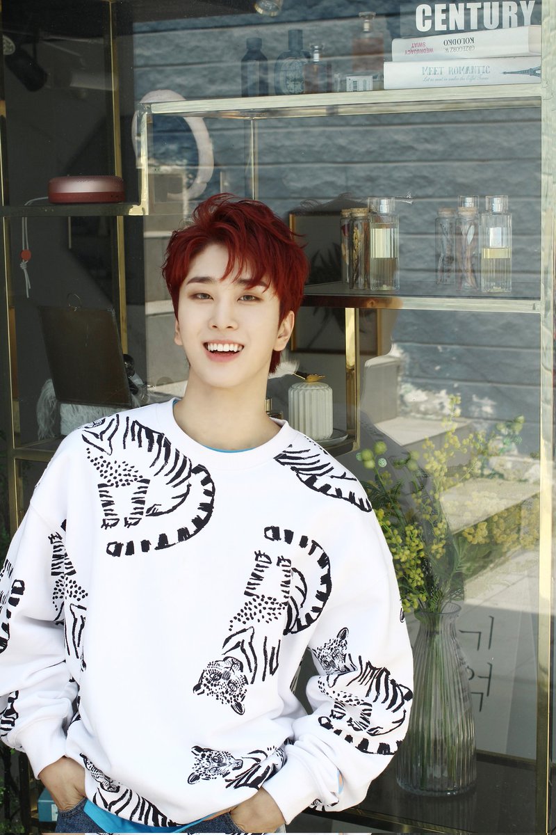 jflo_newkidd's tweet photo. [뉴키드 #진권] 오늘..아시죠?😍

#Newkidd #뉴키드 #Jinkwon #진권 https://t.co/8suY0qZ7Qn