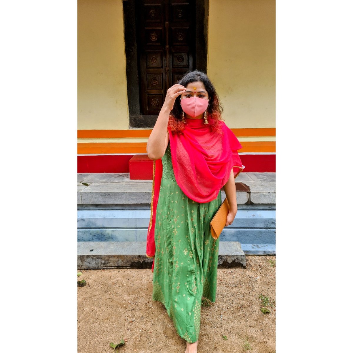 cluelesslax's tweet image. 💚💟 @birdsofparadyes @fabricpandit
 #kochi #kochidiaries #Kerala #keraladiaries #KeralaTourism #godsowncountry #GoodMorningEveryone #templewedding #indiadiaries