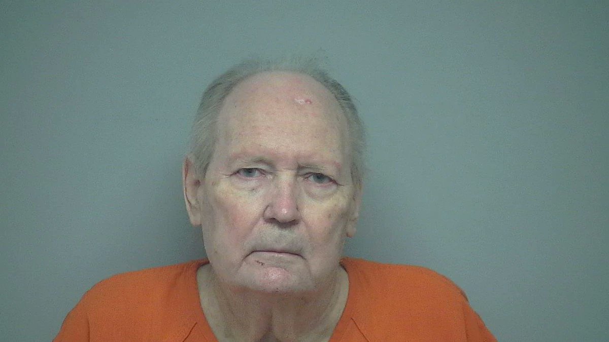 According to The SC Attorney General’s office, 78 year old John Neal, Jr. uploaded child sexual abuse images to the internet from computers in Beaufort County. The Hilton Head island man is charged with three counts of sexual exploitation of a minor.
wtoc.com/2021/09/17/hil…