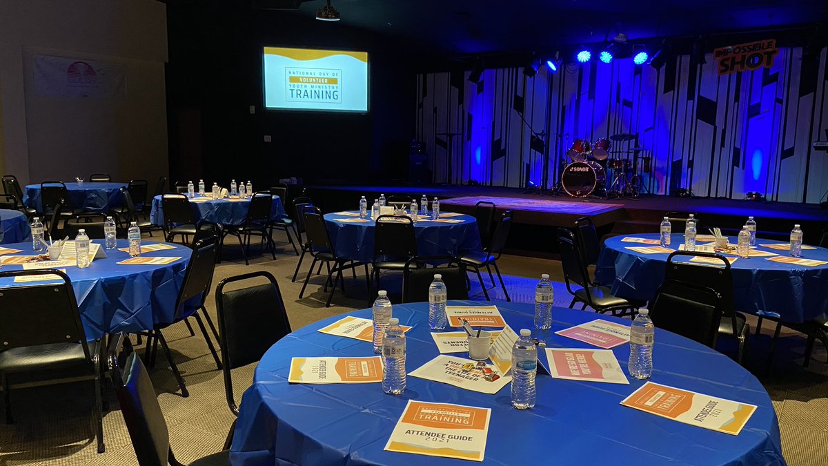 EHC_Students's tweet photo. We’re excited to be hosting the National Day of Volunteer Youth Ministry Training again this year! #dymtrain https://t.co/rAJP3mwgRC