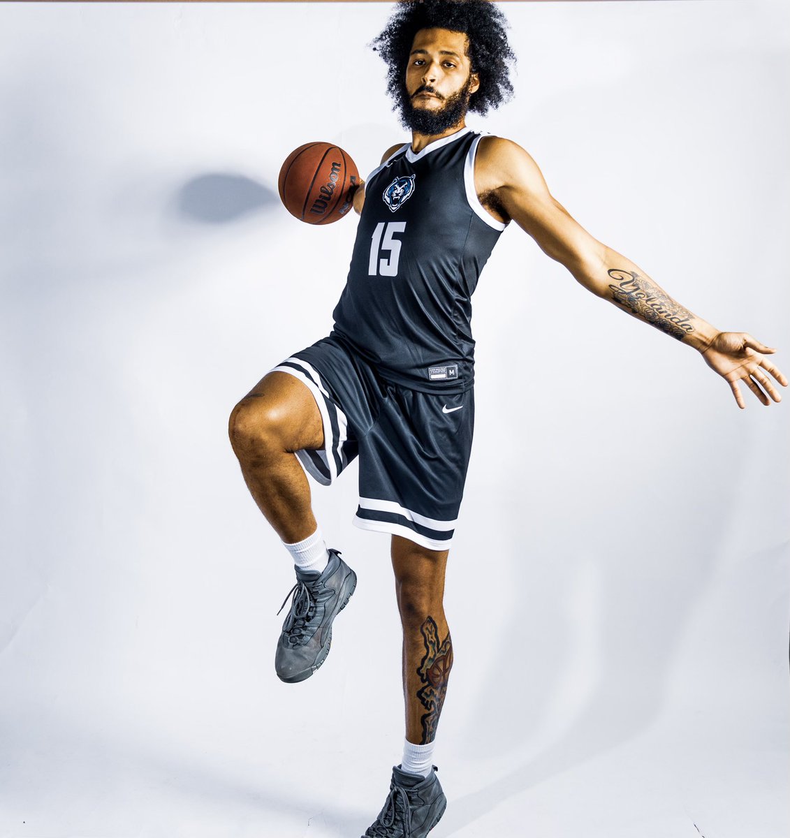 We Comin ‘. 👀
.
📸 : <a href="/MikeWillVizion/">JerMichael White</a>