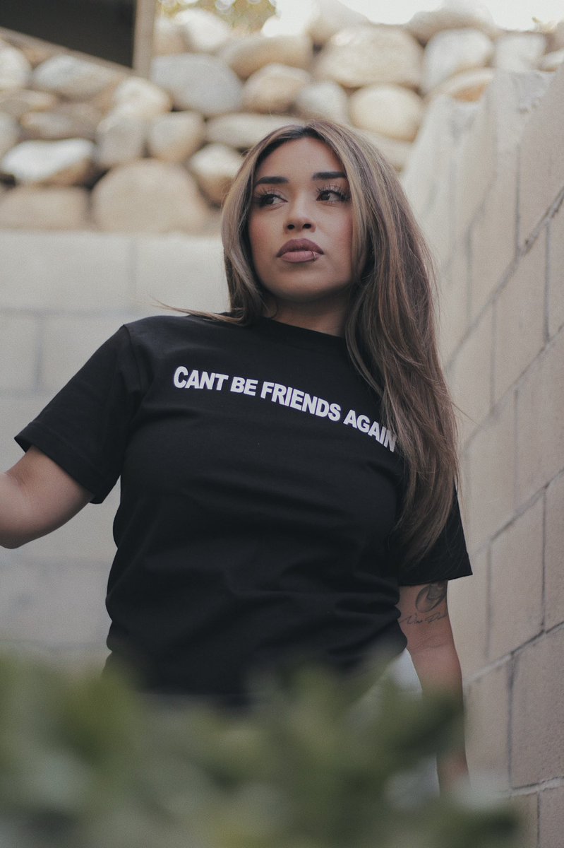 JCraft818's tweet photo. 2 out of the 4 designs coming soon along side the album. ❤️‍🔥 #NoMoreSecondChances https://t.co/tXMJ2flBd5