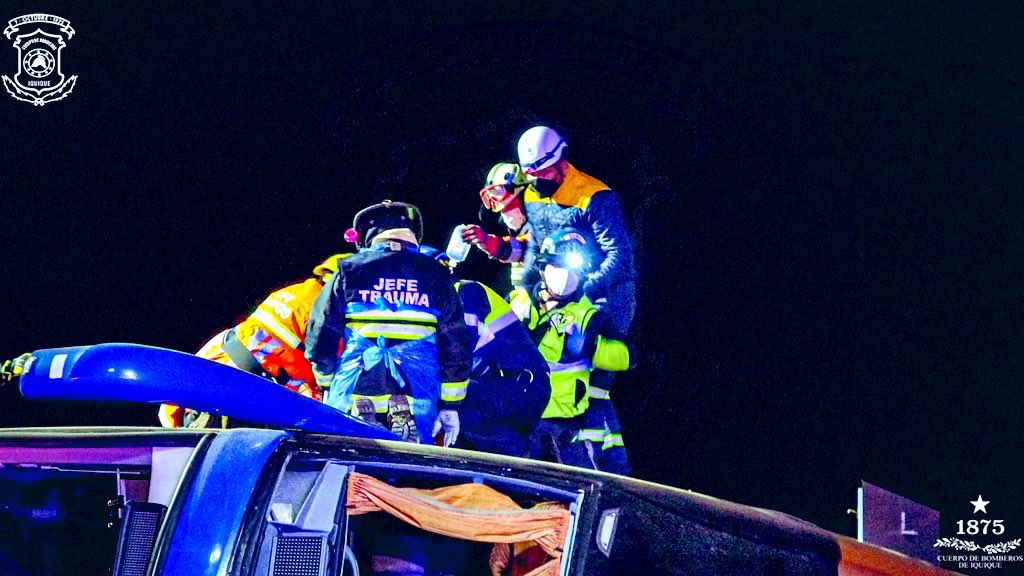 Cuerpo de Bomberos de Iquique tweet media