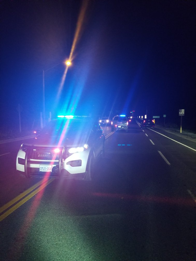 DRPSNorthDiv's tweet photo. Officers from North Durham are doing a RIDE program on Hwy 7a in Port Perry. Pls don’t drink and drive. @TwpofScugog https://t.co/6BZf6AD3l5