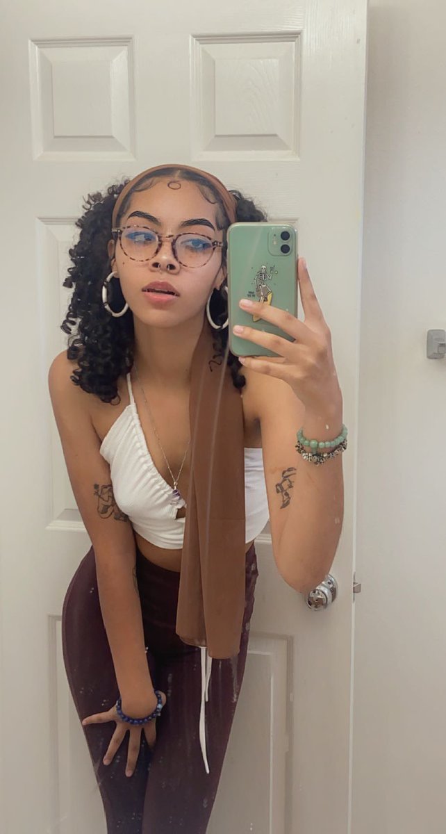 Ris 🧚🏽‍♀️✨ tweet media
