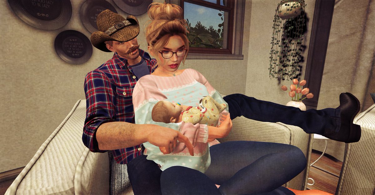 LukeCollinsCD's tweet image. He rode into this world September 15, 2021 @ 5:35pm, 7lbs 3oz and 20.3 in. In a few short years rodeo announcers all over the world will be calling his name. John Kayce Collins.