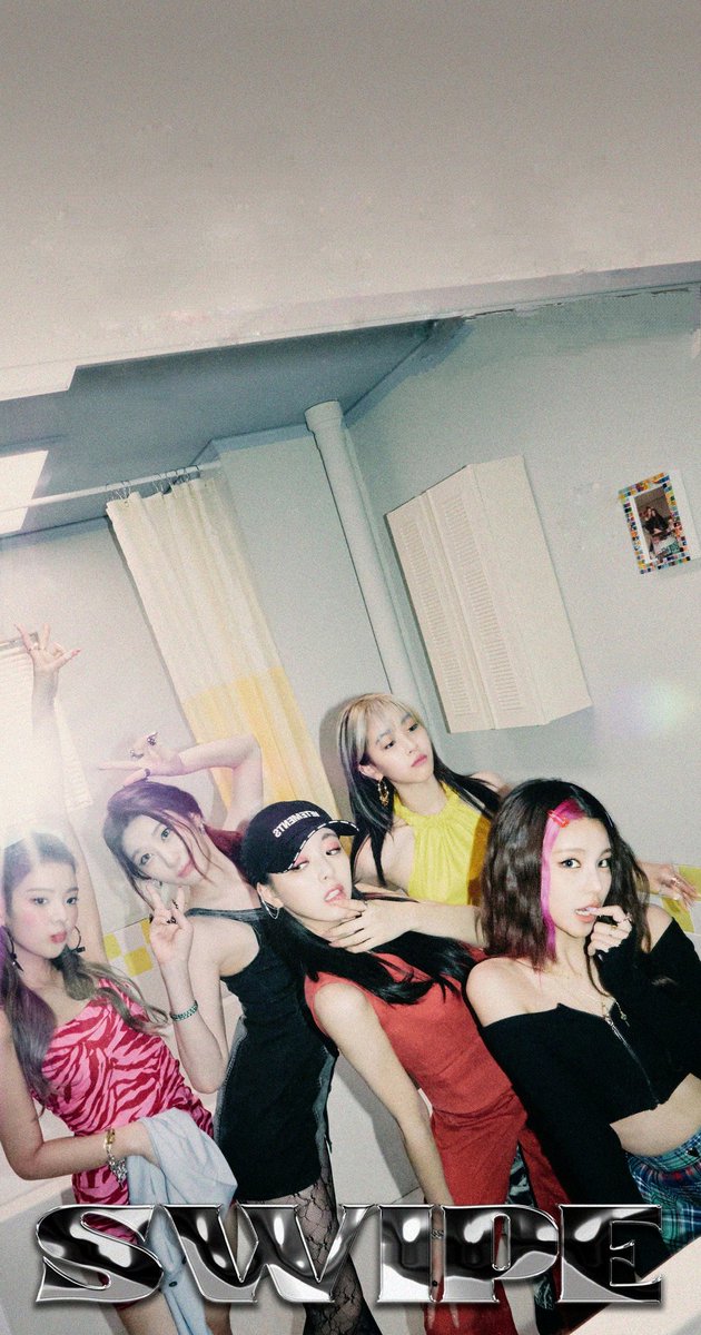 ITZY swipe Concept photo 2 lockscreen

❤️/Rt=save

#ITZY #있지 
#CRAZYINLOVE