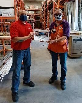 PeakProducts's tweet photo. Congrats HD North Miami Beach 0251 Associates👏Great store partnership! We appreciate everything you do for Peak Aluminum Railing!🎉
@0251HomeDepot @MartineD6322 
 
#truepartnership #peakaluminumrailing #greatstorepartnershipaward https://t.co/FFDGC38uu2