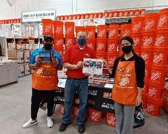 PeakProducts's tweet photo. Congrats HD North Miami Beach 0251 Associates👏Great store partnership! We appreciate everything you do for Peak Aluminum Railing!🎉
@0251HomeDepot @MartineD6322 
 
#truepartnership #peakaluminumrailing #greatstorepartnershipaward https://t.co/FFDGC38uu2