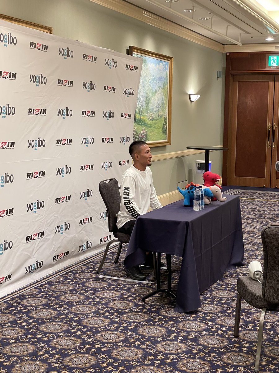 今日は元谷さんオフィシャル撮影📸 公式インタビュー🎤 神々しい一枚が