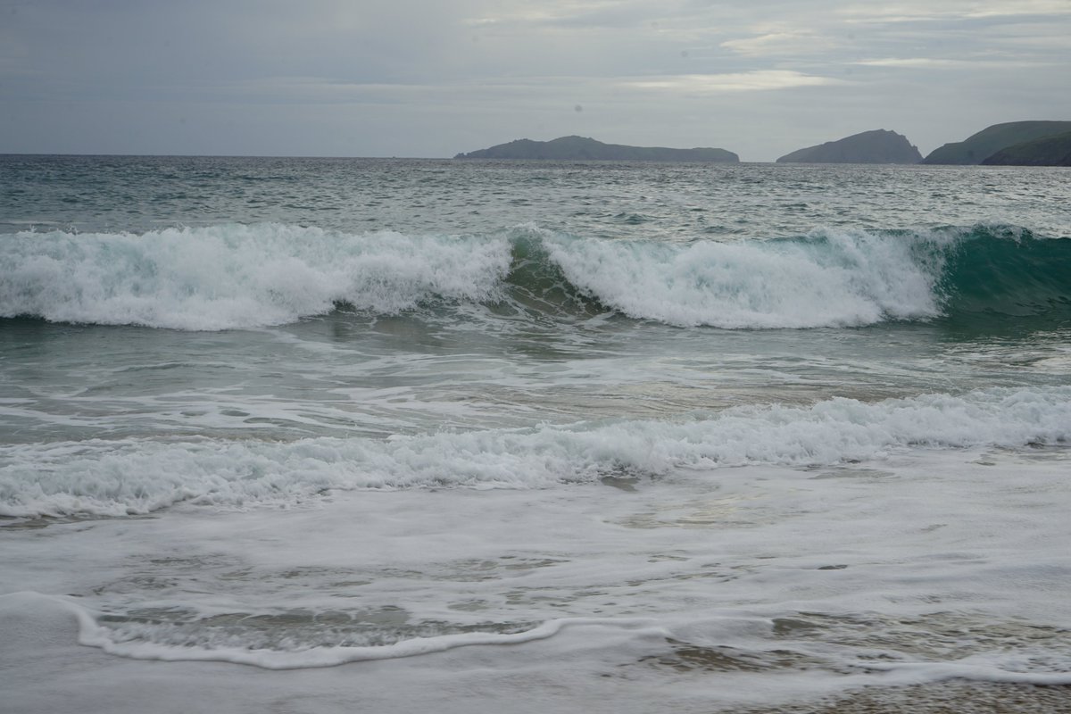 KnightsRedOrder's tweet photo. #Quest33: '#Eire the Great' Day 4.
#DunmoreHead: A powerful place. The beat &amp; rhythm of the land played a tune with the sands. The #energy of the sea became a vortex of #vibration within time &amp; space. I could not resist a paddle in those blue seas &amp; i left with #knowledge gained. https://t.co/glLtIbHoUf
