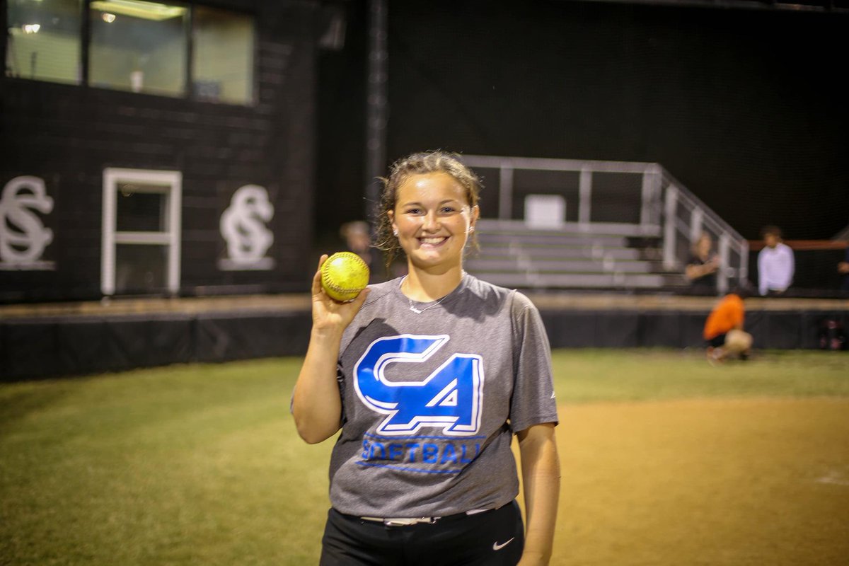 PeggyRoweps's tweet image. Carl Albert Vikings 🥎 #Bulldogs #Fastdogs @holivia00 @RhedingWagoner @tim_radio @tonya_wagoner