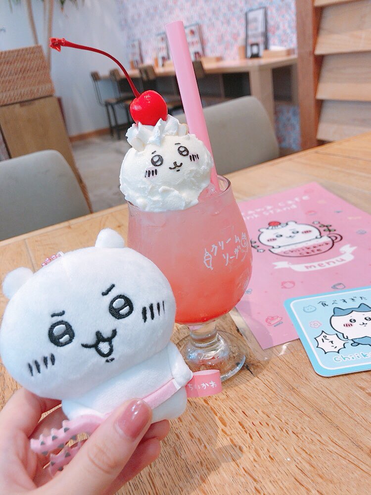 大白桃子 ちいかわカフェ行ってきた 可愛いに溢れてた タワレコ静岡も 発売日 ありがとうございます T Co Kgbdmnu16n Twitter