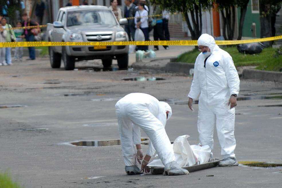 elespectador's tweet photo. Kennedy: 12 homicidios en 31 días, ¿qué está pasando?
https://t.co/OeRsWYlVqe https://t.co/FOXcaX11cF