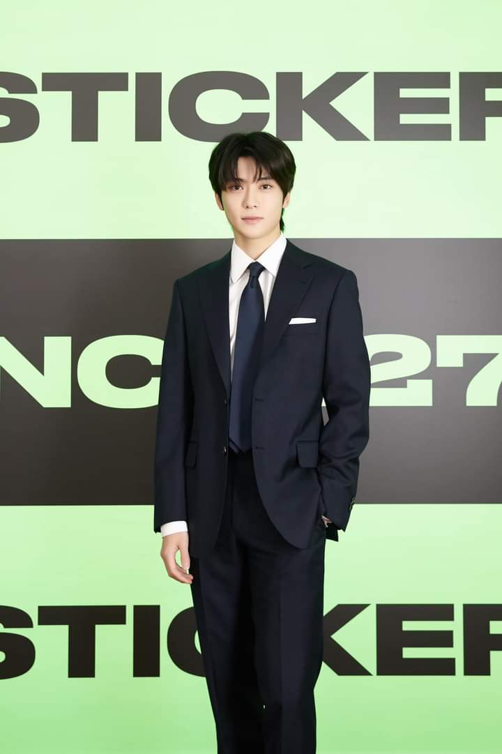 jwnforvoting's tweet photo. NCT 127 ‘Sticker’
🎬 https://t.co/EnjlV1Wgpr
#NCT127 #Sticker
#NCT127_Sticker 
#오후1시_NCT127_컴백
Streammmm https://t.co/Mzmc3nSmT4