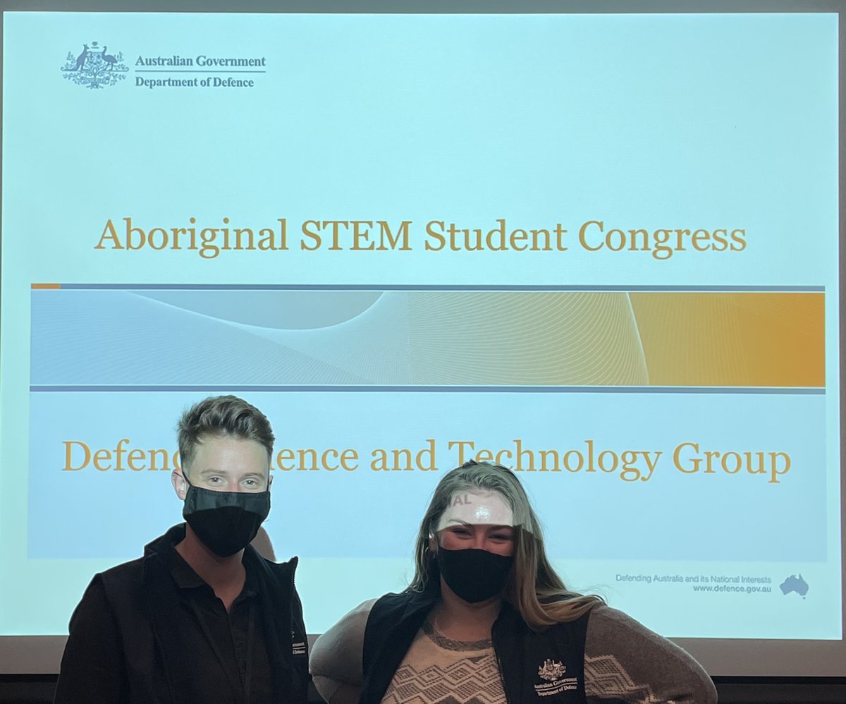 DefenceScience's tweet photo. Our @DeptDefence scientists representing #DefenceScience at the 2021 SA STEM Aboriginal Student Congress shared their #STEM stories in Defence and ran STEM workshops exploring optics using laser mazes! #deadlySTEM #AboriginalEducation #Science https://t.co/jz9No2hKNn