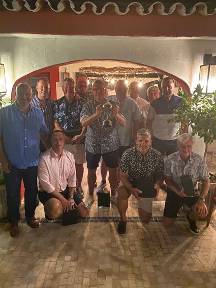 IngeniousLocks's tweet image. The board went blue for the final day of the #GMFCUP - congratulations to #Teamhope and Captain @markwestbrook1 on a fantastic comeback  @gmfundraising @HopeHouseKids #forthekids