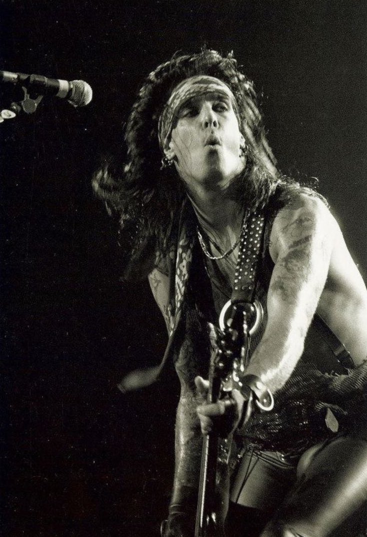 sixxarchive tweet picture