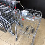 100円を人質に取ることによって？ショッピングカートが所定の位置に戻されることが判明!