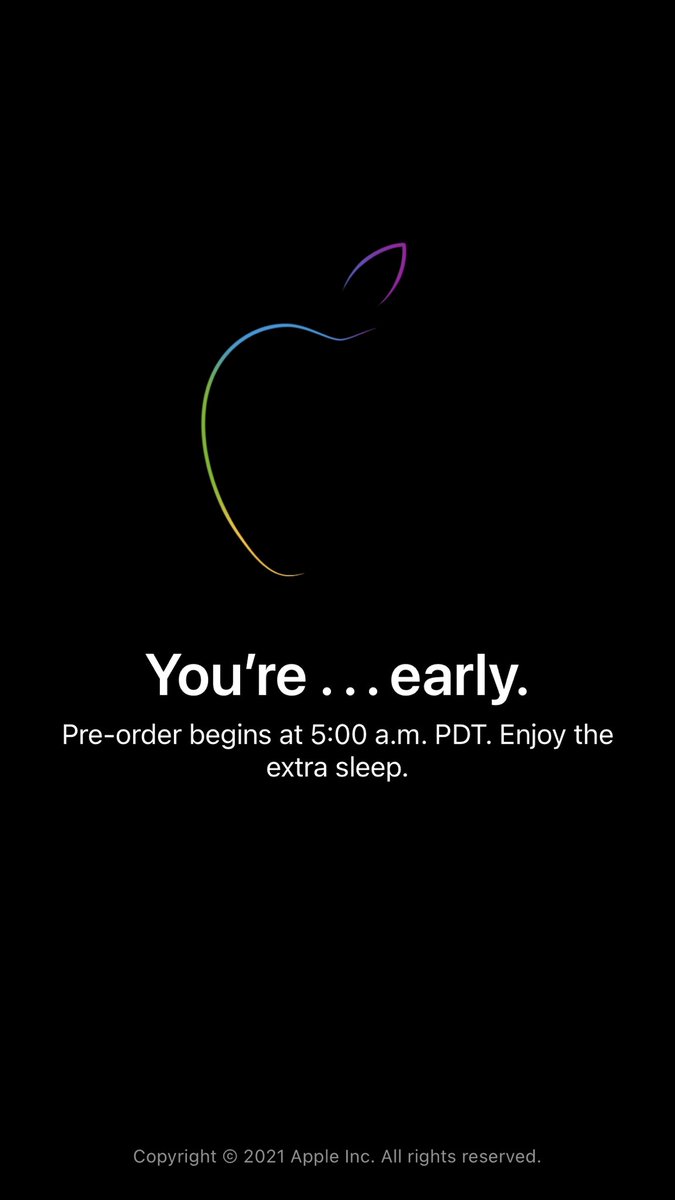 AppleTLDNews's tweet photo. The Apple Store online is now down ahead of #iPhone13 pre-orders. 📱 https://t.co/b4jZYNXCKS