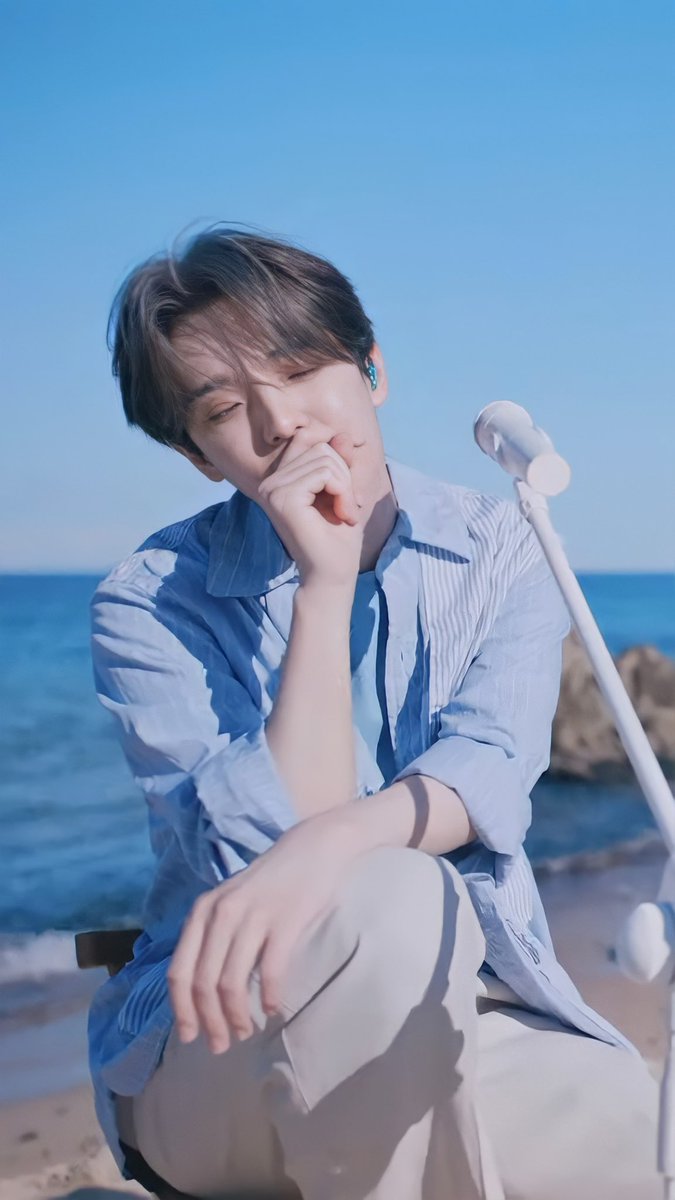 🌊Dive With You - Seori ft. eaJ [Live Ver.]🌊

—Lockscreen Ver. HD Only—