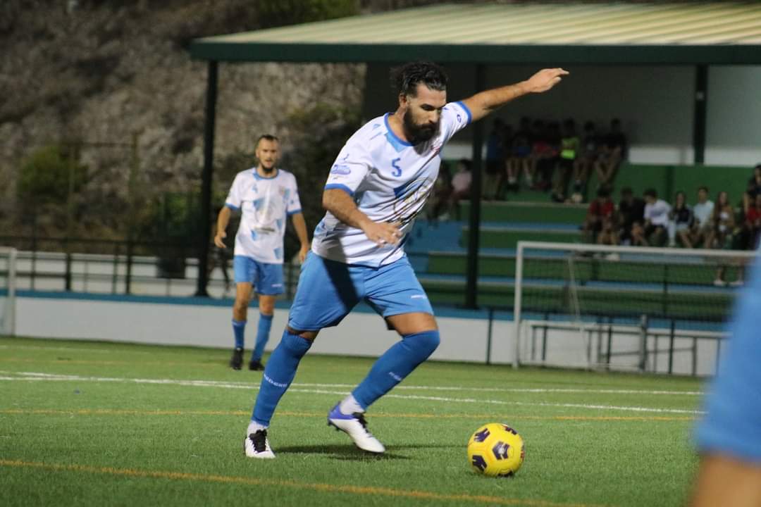 balta_5's tweet photo. I'm back! ⚽💪 https://t.co/K9CU3YjtJn