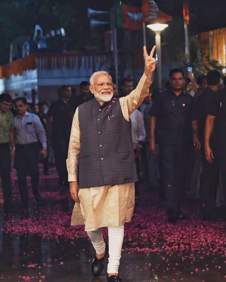 RAGCHOWDARY44's tweet photo. #NationalUnemploymentDay https://t.co/5D6fFTWufh