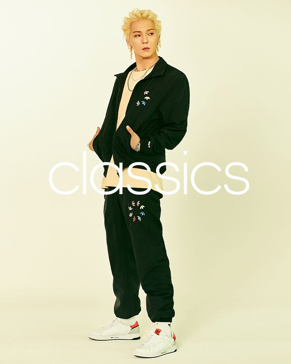Originals_kr's tweet photo. made original by MINO
⠀
오리지널스의 아이코닉한 아이템을
현대적으로 재해석해 유쾌한 스타일을 선사하다.
아디컬러, CLASSICS
⠀
컬러 컬쳐가 되다
컬러는 진지하게
표현은 유쾌하게
⠀
#아디다스오리지널스 #아디컬러 #아디컬러클래식 #adidasOriginals #adicolor #adicolorCLASSICS https://t.co/HOvwCYBcPT