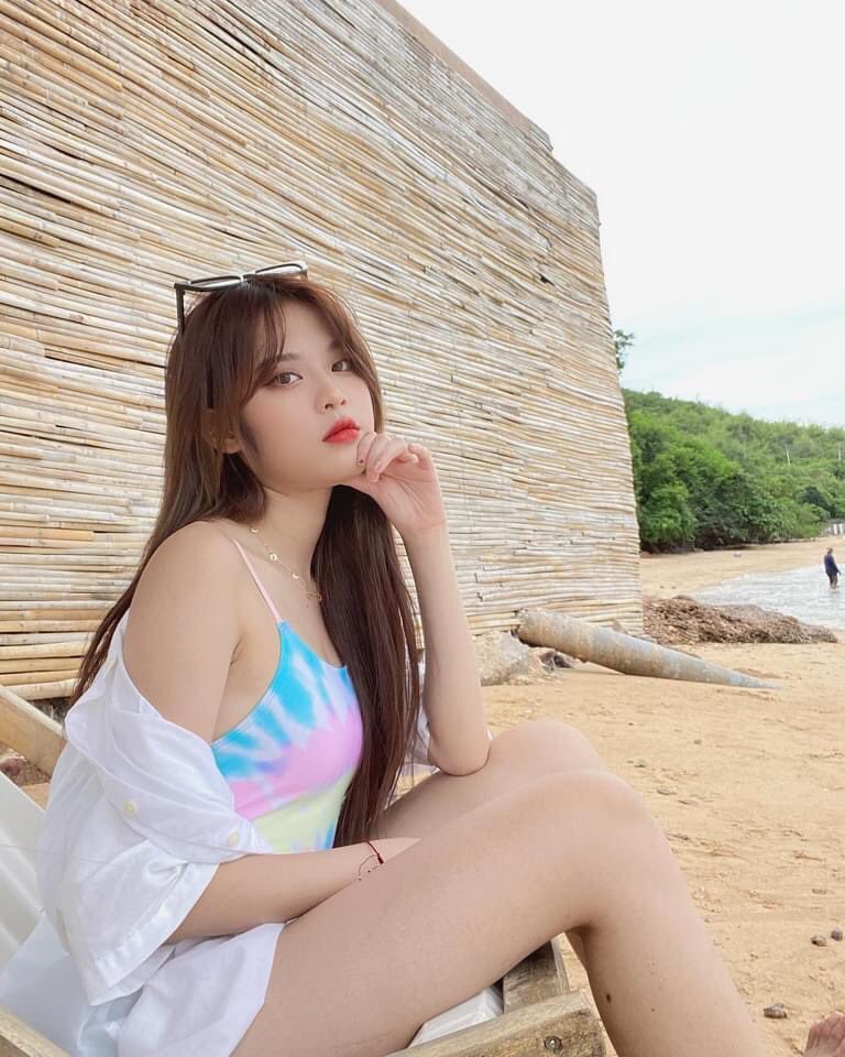 mommomo97's tweet photo. น้องรู้กกกกก  เรารู้น้องมีอีก ปามาเลยค่ะ ปามาได้เลย เราพร้อมรับดาเมจแล้วววว ปล...ถ้าเราหายไป เกียมชุบเราด้วยยยย  #MobileBNK48 https://t.co/DlCtPHGKWe