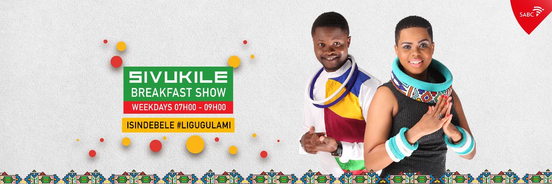 Ngithanda ukuthokoza khulu ku Team #RnB <a href="/RealDJ_Rvoonah/">RealDj_rvoonah</a> × <a href="/bussaimathebula/">Bussai 🇿🇦🇿🇦🇿🇦</a> ngokufeza ibhudango lami lokuzwa iphimbo lami ku <a href="/Ikwekwezi_FM/">Ikwekwezi FM</a> 😭📻♥️

Amanengi anginawo, ngithi uNkulunkulu anitjhudubaze🙏🏾
Happy Friday!
@SivukileBShow
#Sivukilebreakafast7to9
#RNB 🌟 🌟